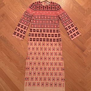 Pink & black print maxi tunic with side slits by Zara in size M. Never worn.